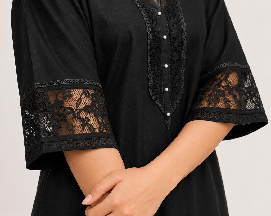 Noir Lace Edit